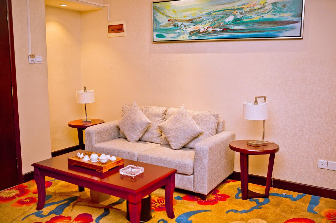 Guangzhou Ming Xin Hotel Extérieur photo